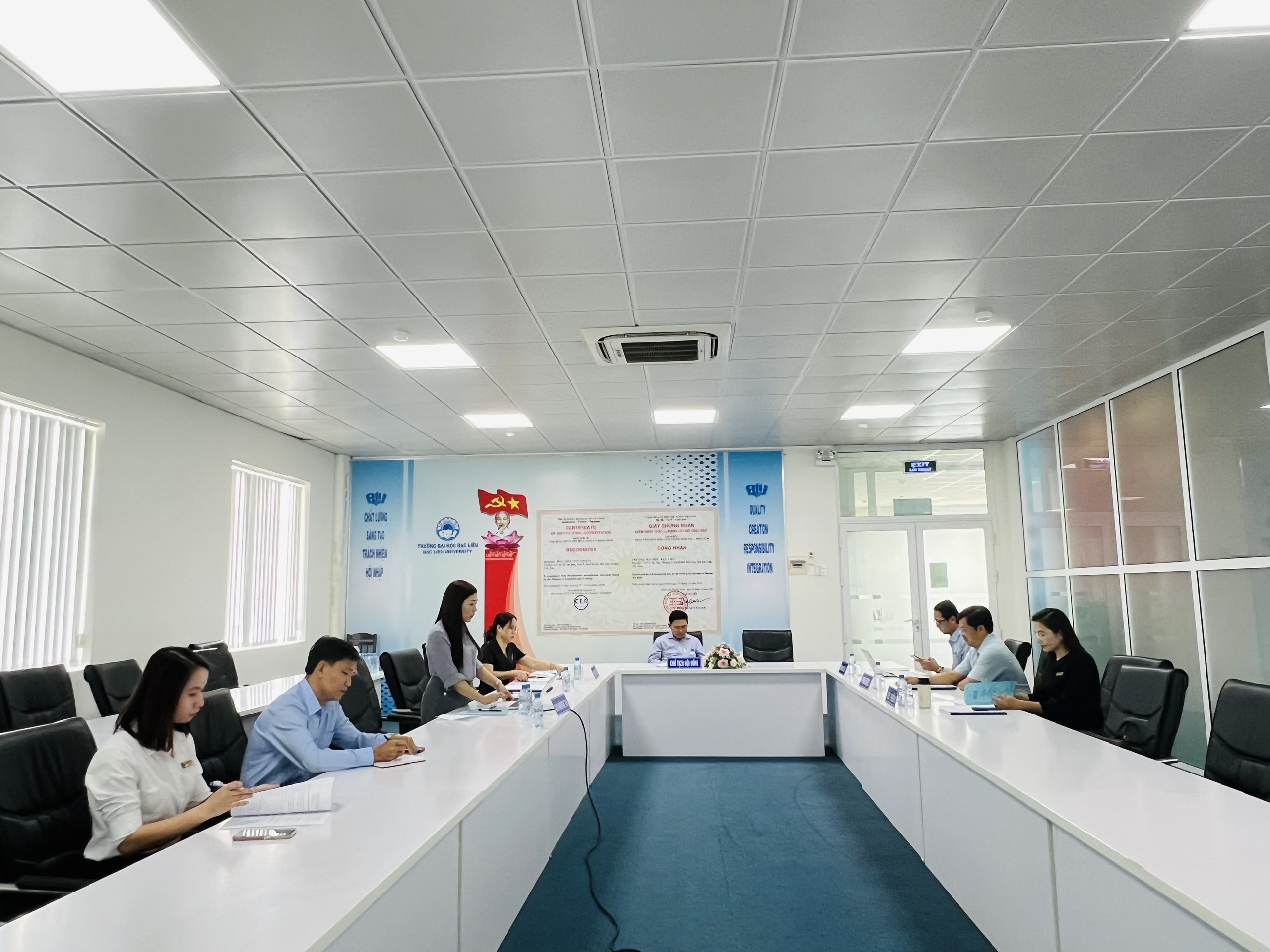 Xét duyệt hồ sơ nhiệm vụ KHCN cấp cơ sở năm 2026: “Nghiên cứu tác động của trách nhiệm xã hội Trường Đại học Bạc Liêu đến niềm tin và sự hài lòng của sinh viên nhà trường: tiếp cận mô hình PLS-SEM.”